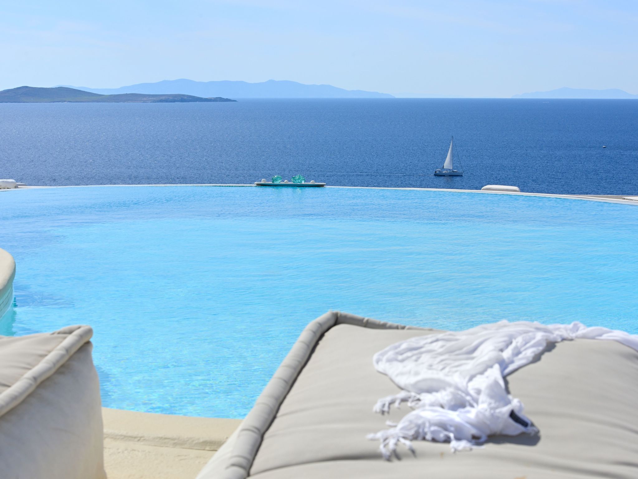 Wunderschöne Villa mit Meerblick und Infinity-Po-Binnen