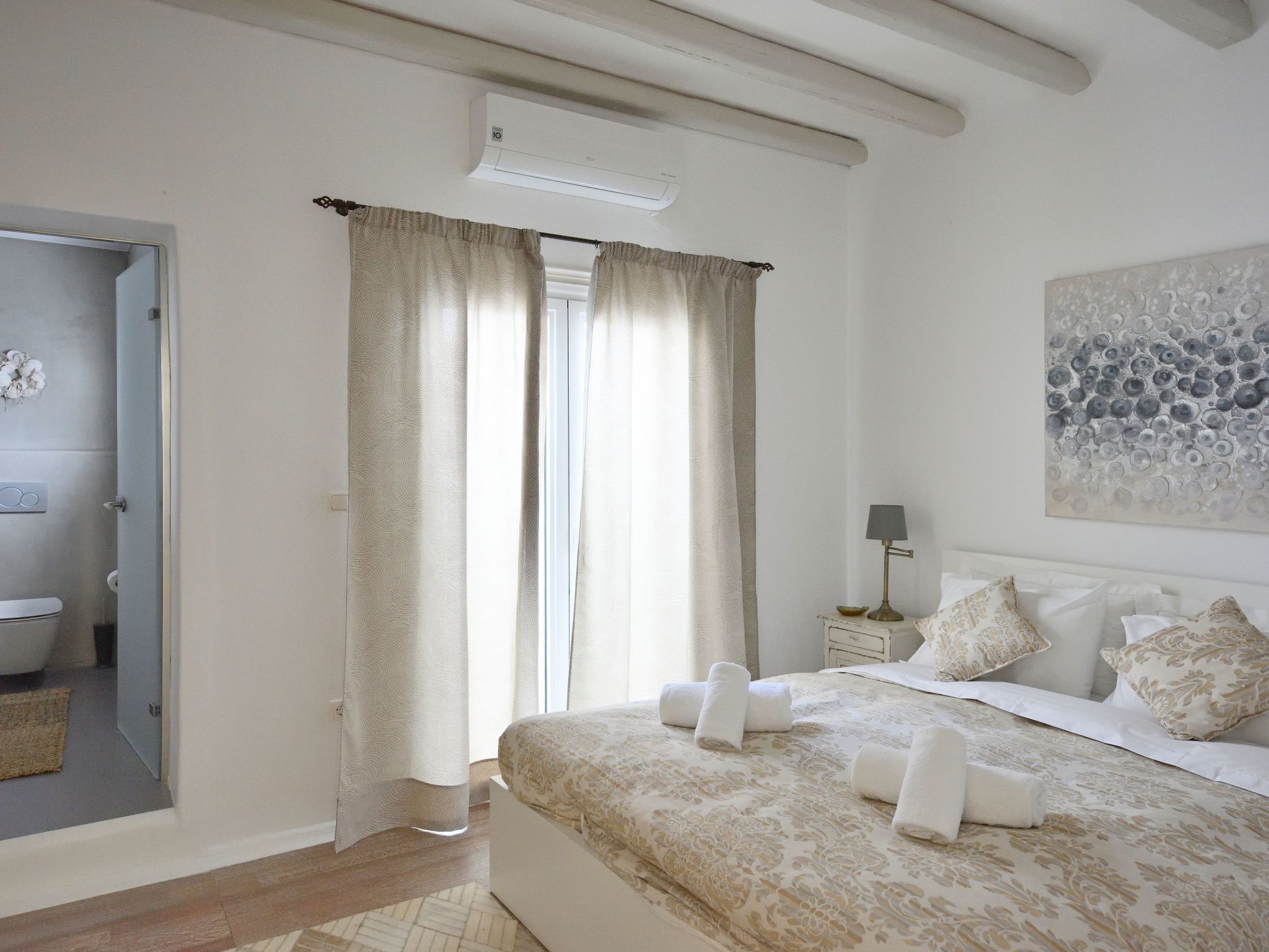 Wunderschöne Villa mit Meerblick und Infinity-Po-Binnen