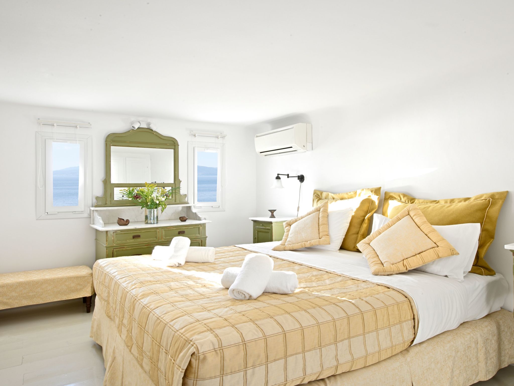 Wunderschöne Villa mit Meerblick und Infinity-Po-Binnen