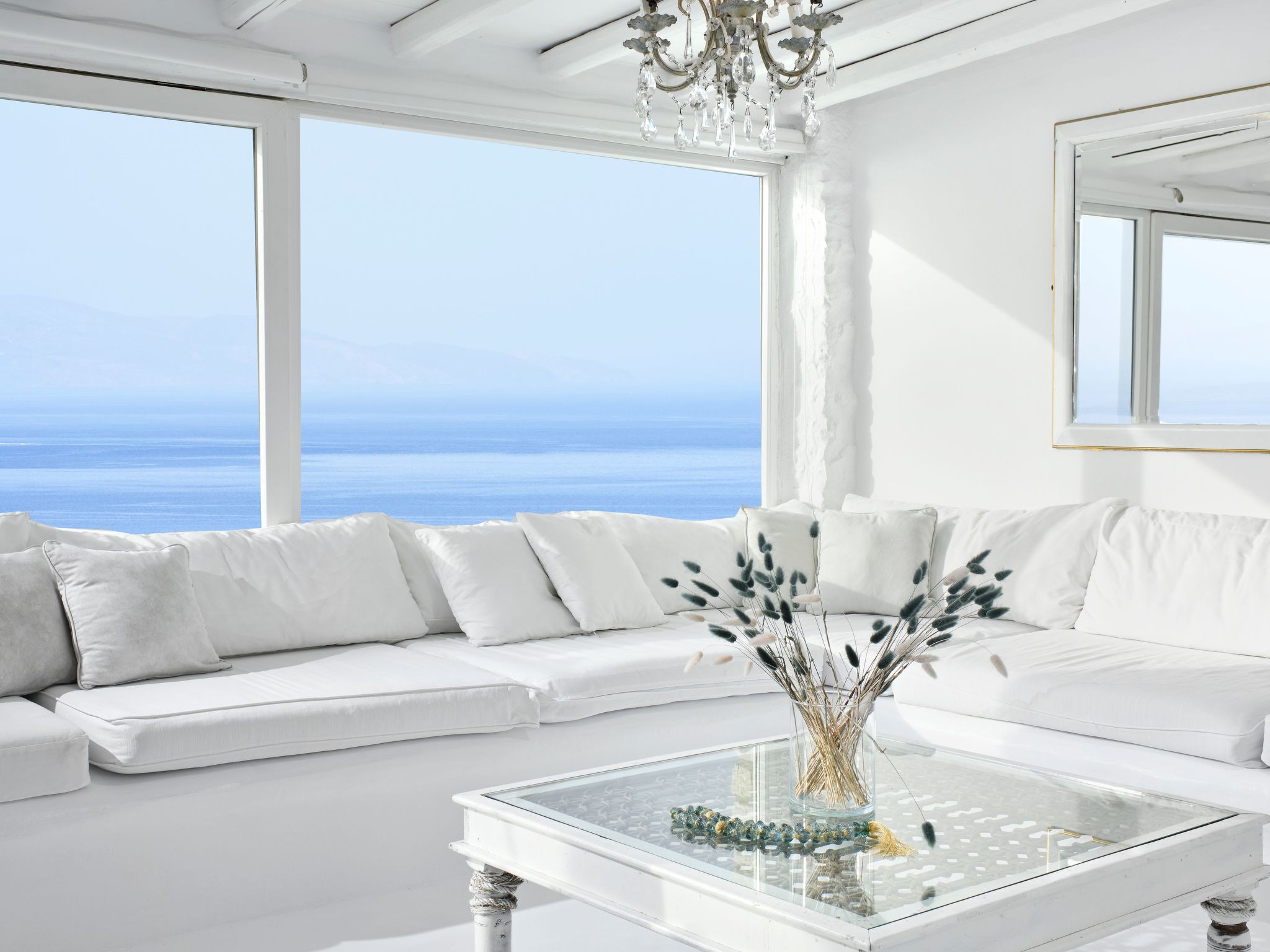 SUPERB BEACH ACCESS LUXURY SEA VILLA POOL by Calypso Sunset-Binnen