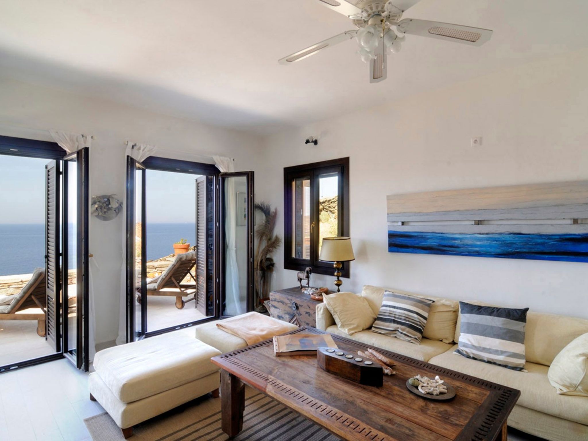 Luxusvilla bietet privaten Zugang zu einem abgelegenen Strand-Image-tags.info