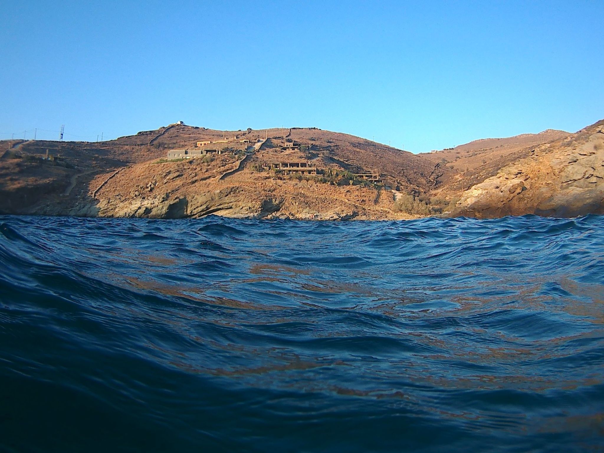 Luxusvilla bietet privaten Zugang zu einem abgelegenen Strand-Buiten