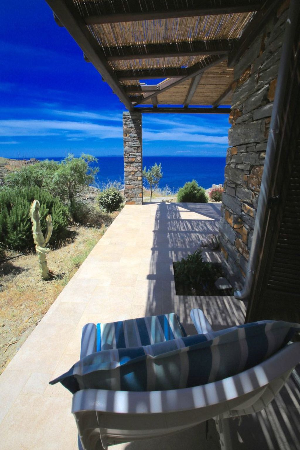 Ruhig gelegene Wohnung mit Meerblick an einem abgelegenen Strand-Buiten