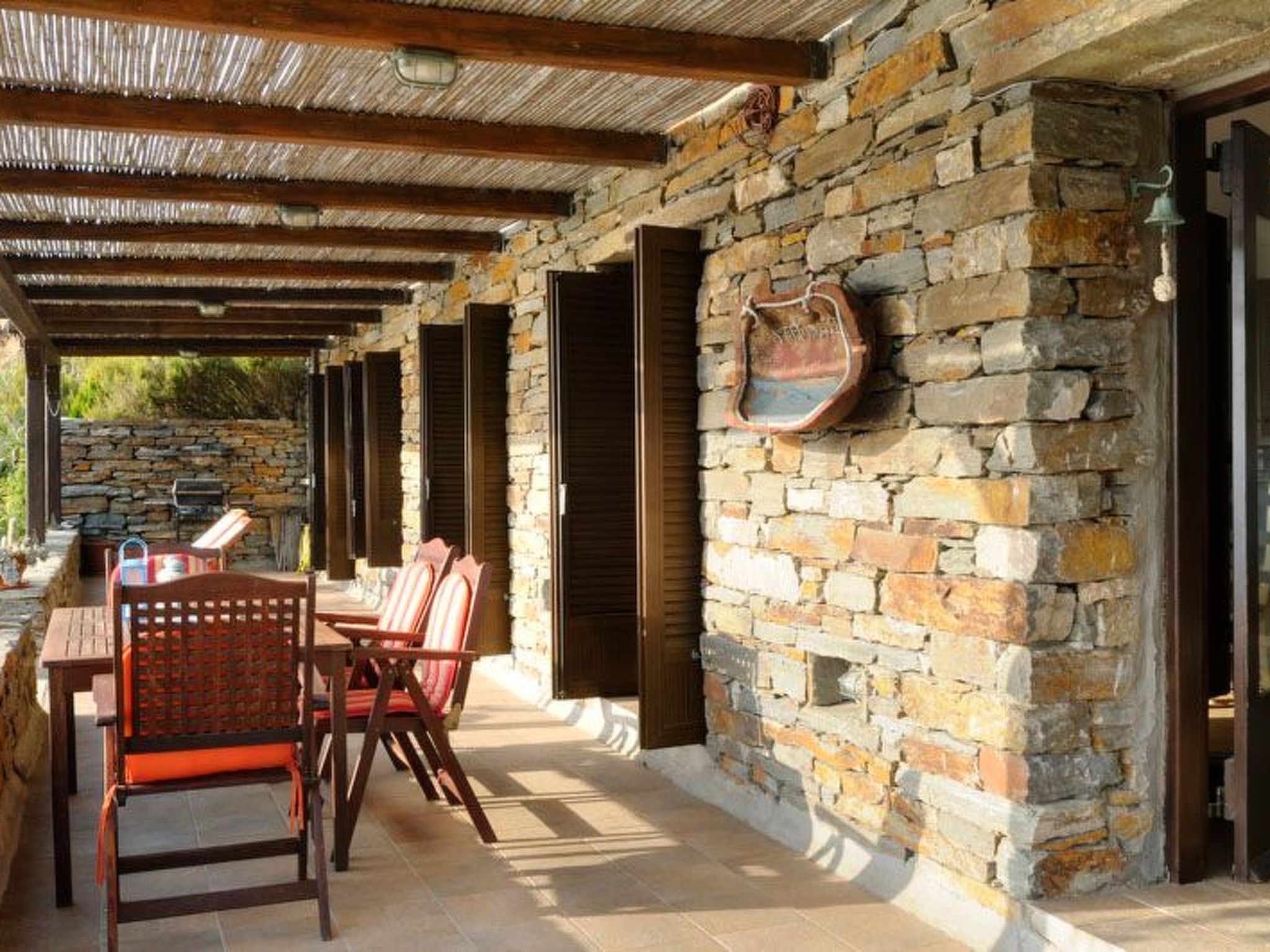 Luxuriöse, ruhige Wohnung direkt am Meer - Privatstrand-Buiten