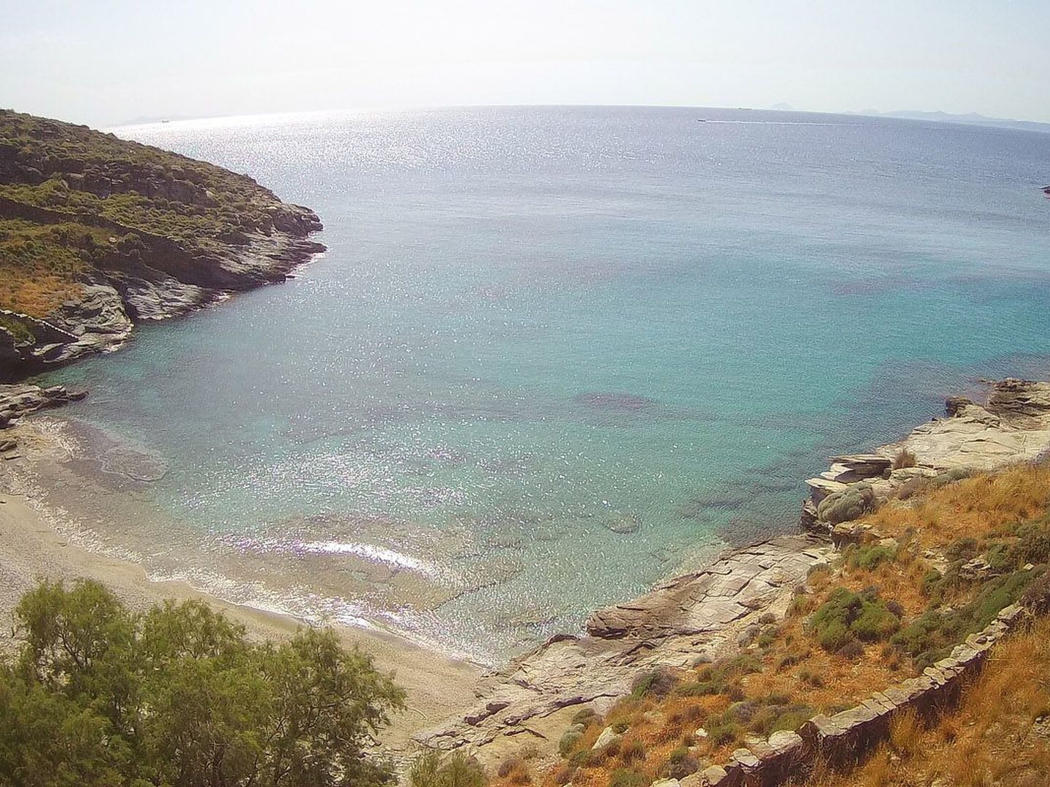 Luxuriöse, ruhige Wohnung direkt am Meer - Privatstrand-Buiten