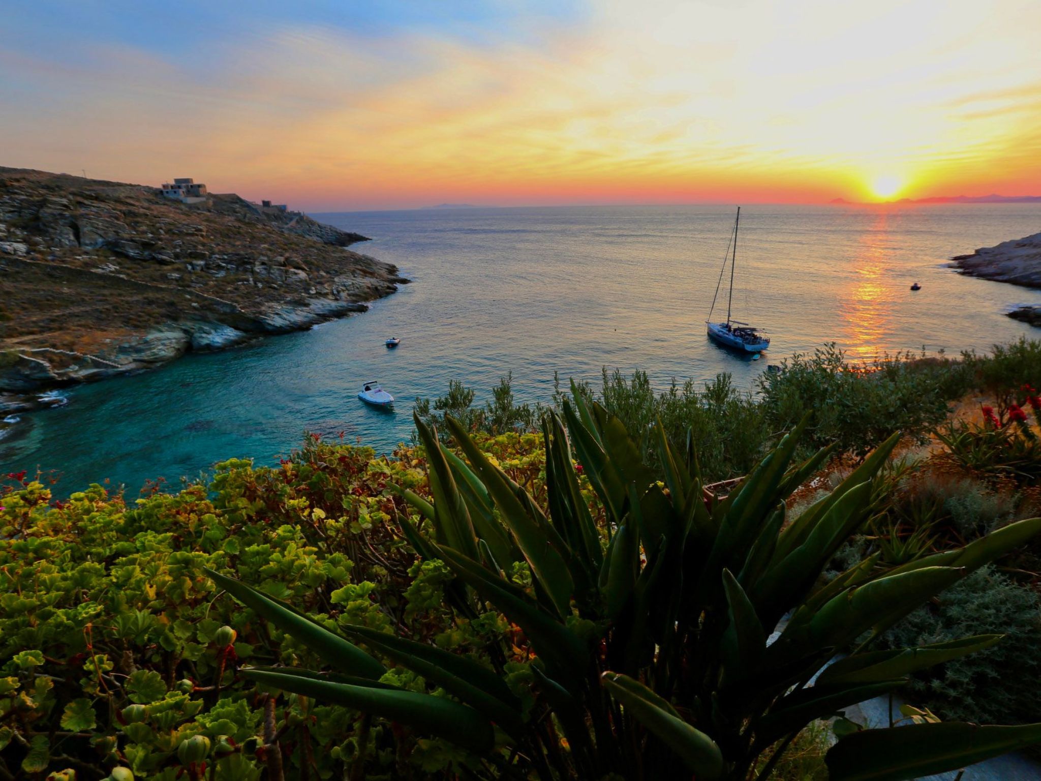 Luxuriöse, ruhige Wohnung direkt am Meer - Privatstrand-Buiten