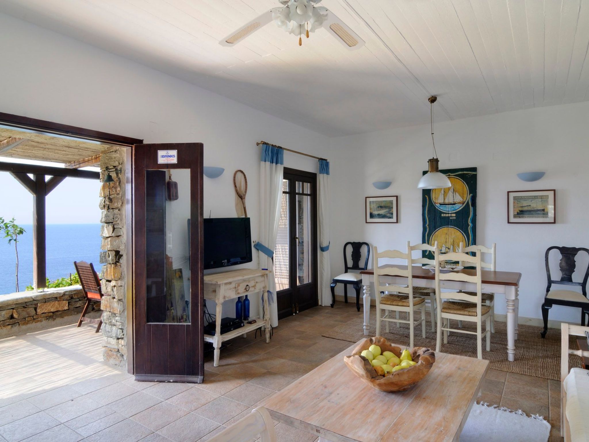 Luxuriöse, ruhige Wohnung direkt am Meer - Privatstrand-Binnen