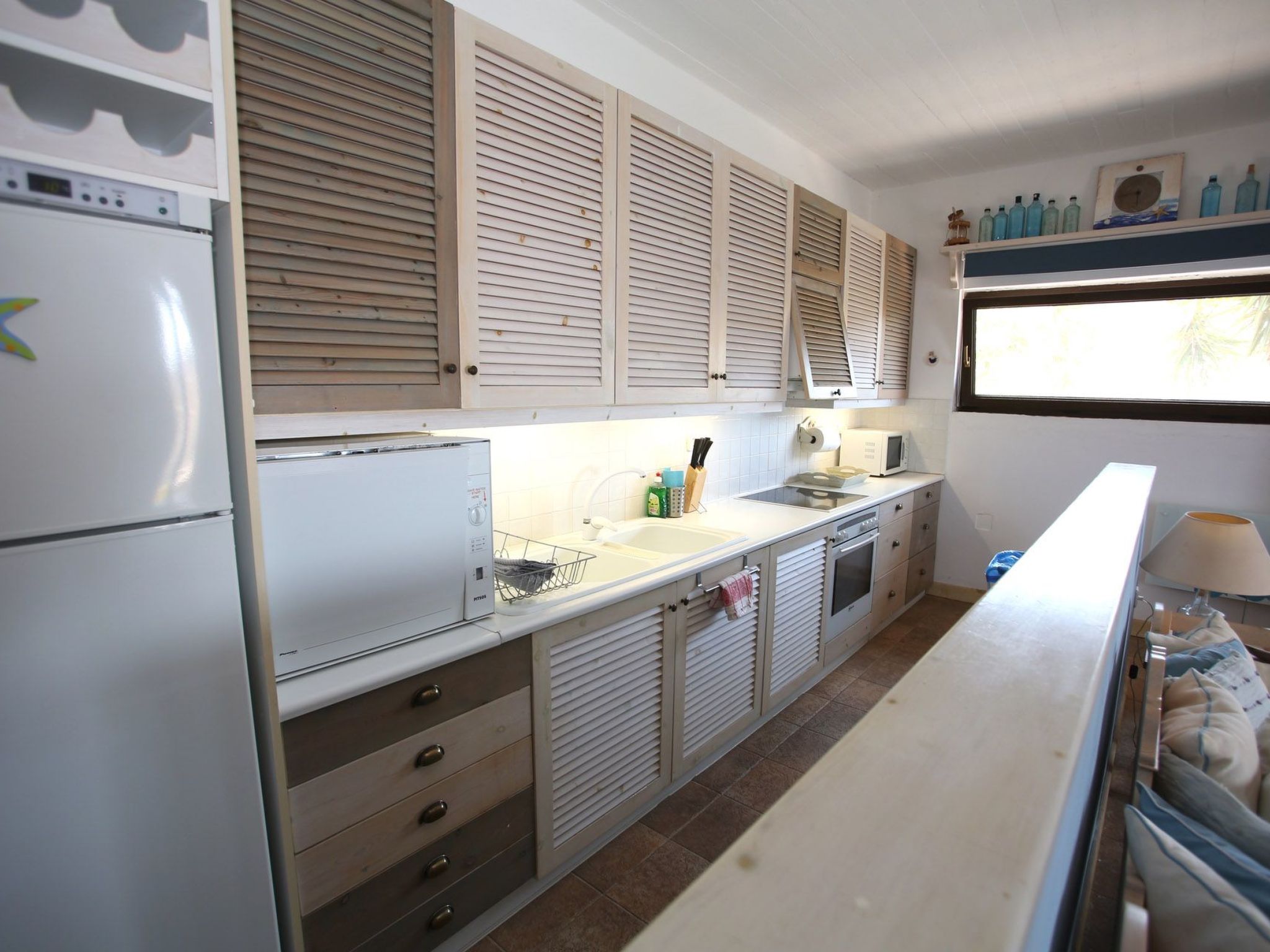 Luxuriöse, ruhige Wohnung direkt am Meer - Privatstrand-Binnen