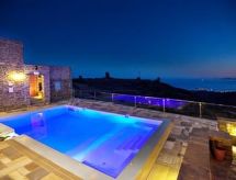mit eigenem Pool