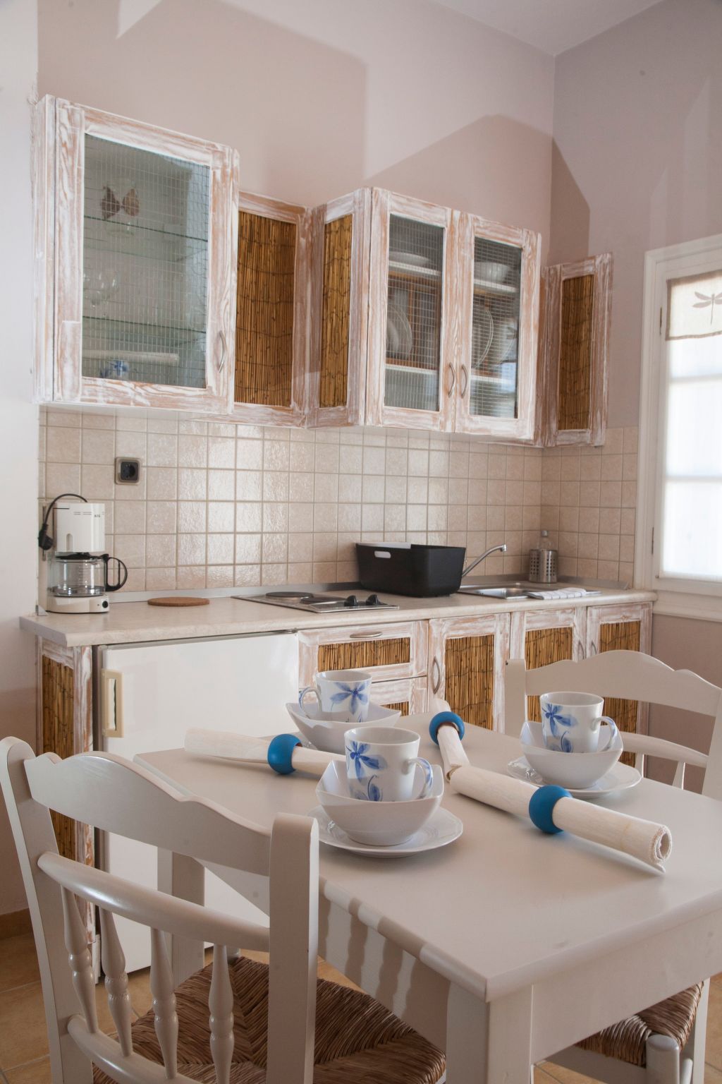 1403991 - Image-tags.info