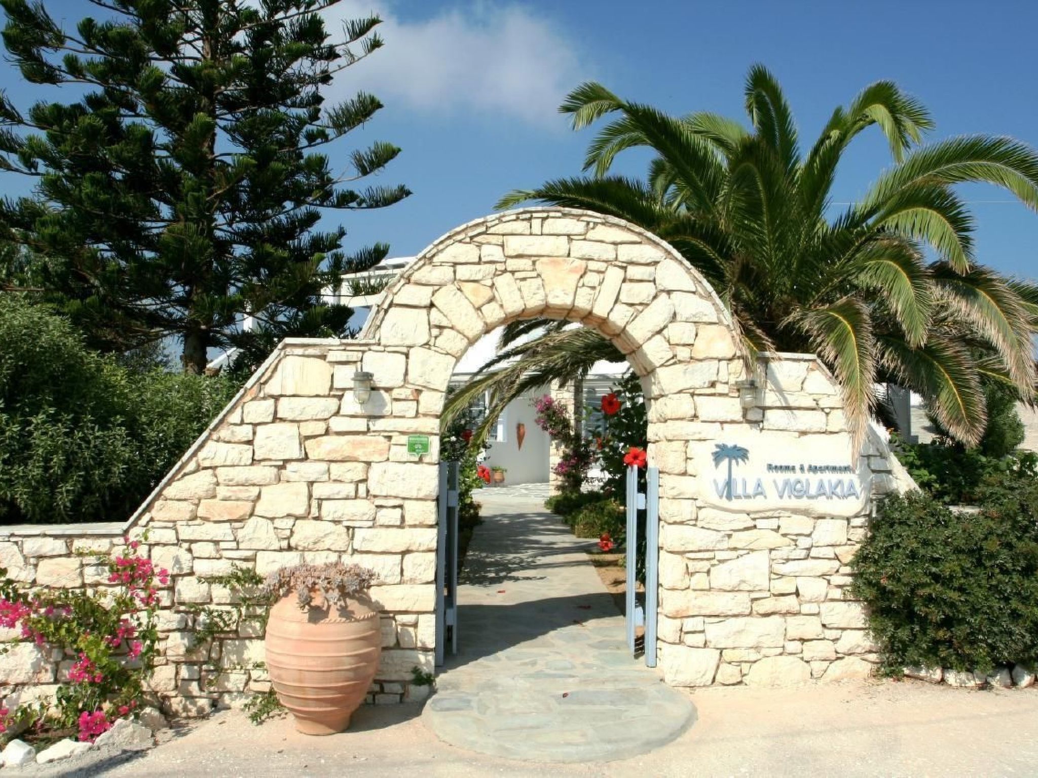 Exklusives Garten-Appartment in Paros-Buiten