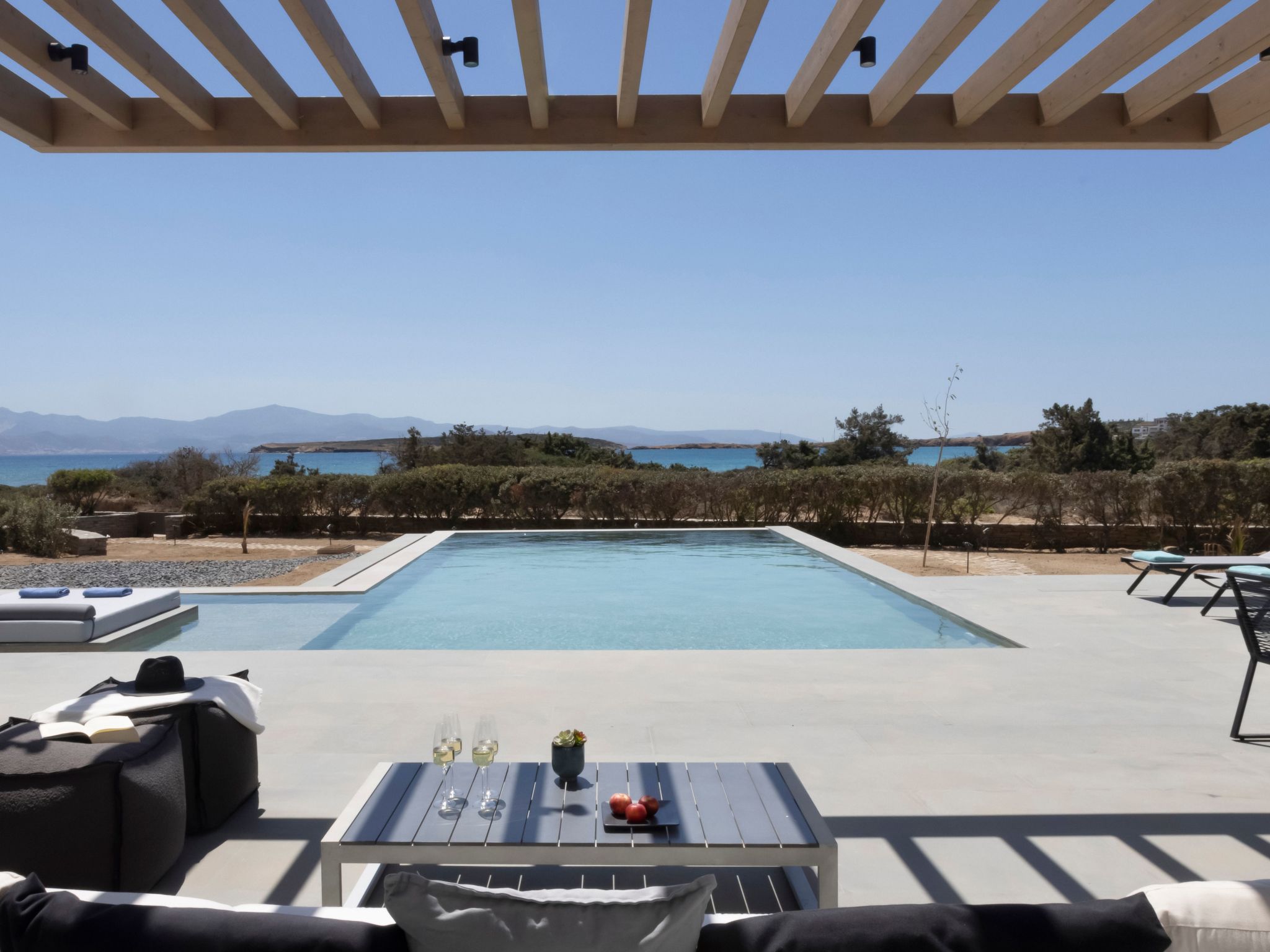 Vakantiehuis met privé zwembad in Paros (Griekenland) voor 9 personen