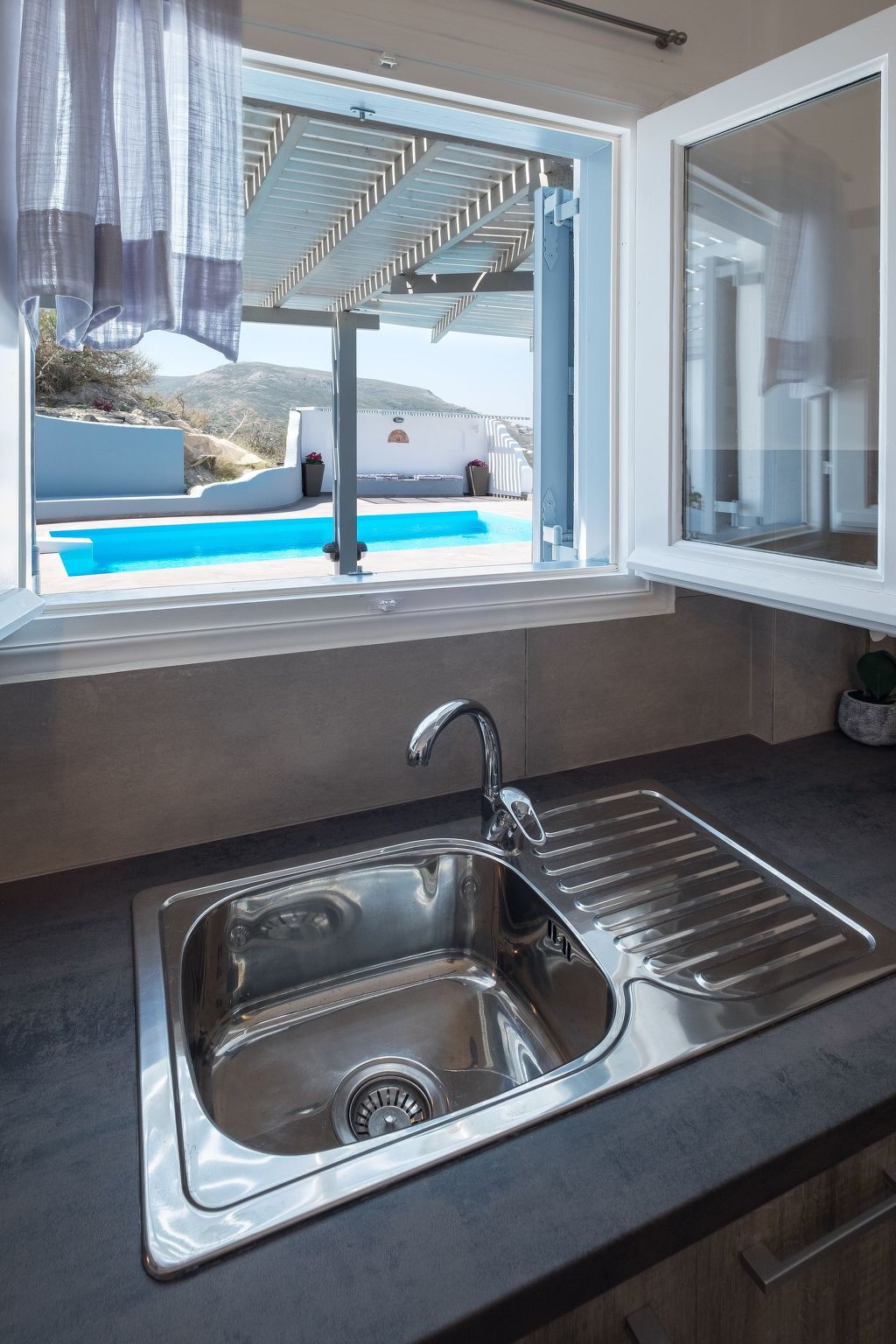 Mit Privatpool für 4 Personen ca. 70 m&sup2; in Elitas, Paros-Binnen