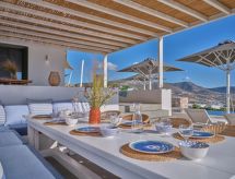 Design villa met privézwembad en panoramisch uitzicht op Paros - thumbnail 1