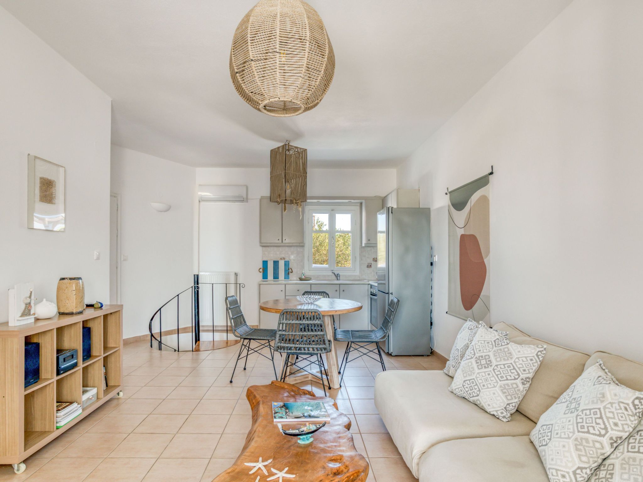 "Casa Lina" geräumig, modern, Dorfzentrum-Dedans