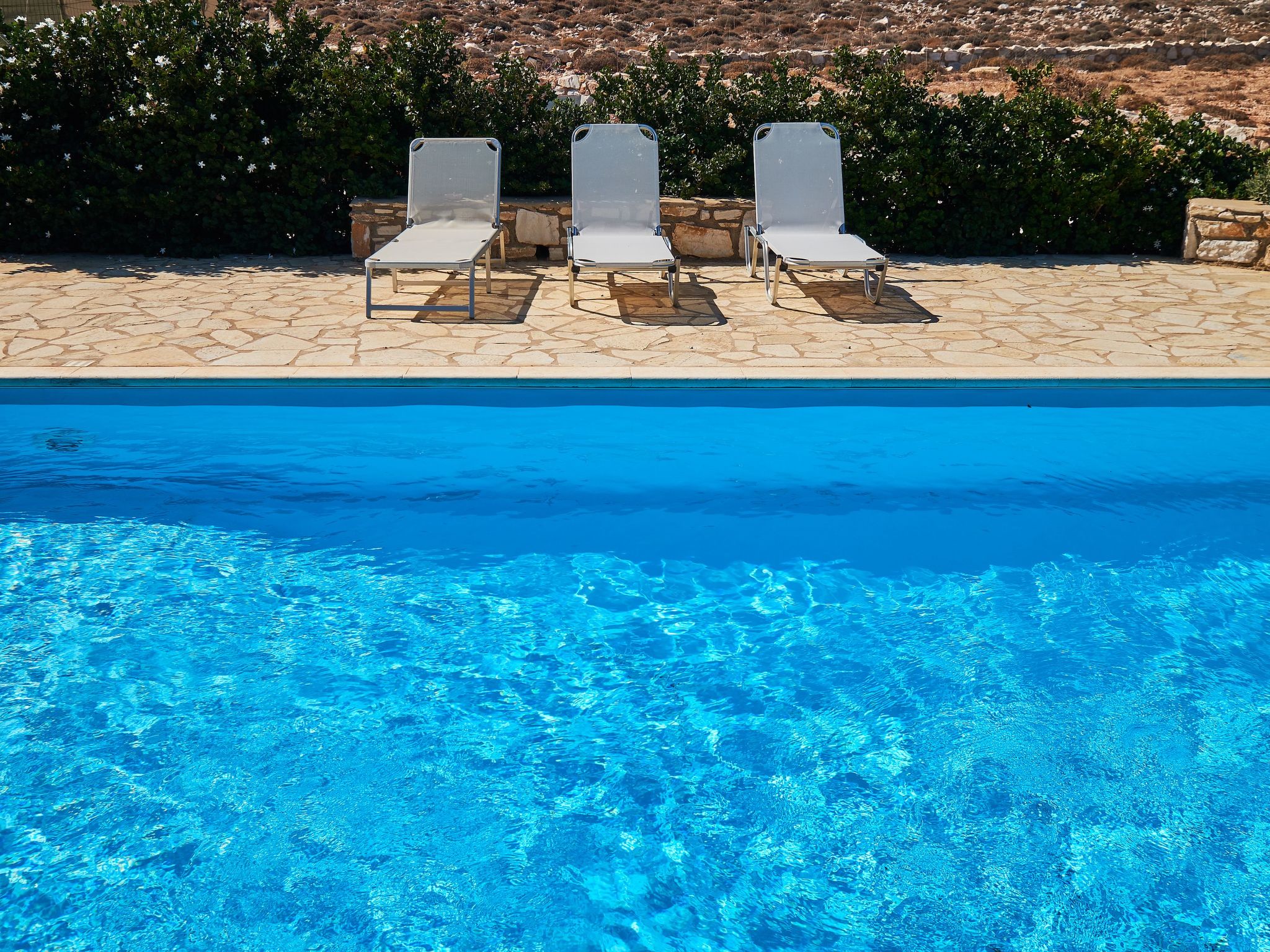 Große, komfortable Pool-Villa, Strand zu Fuß erreichbar — Pool Outdoor (4 of 33)