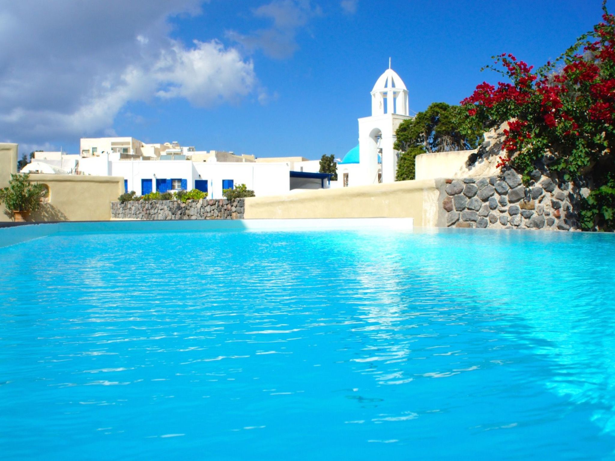 Villa "Mansion Kyani" mit Infinity-Pool-Image-tags.info