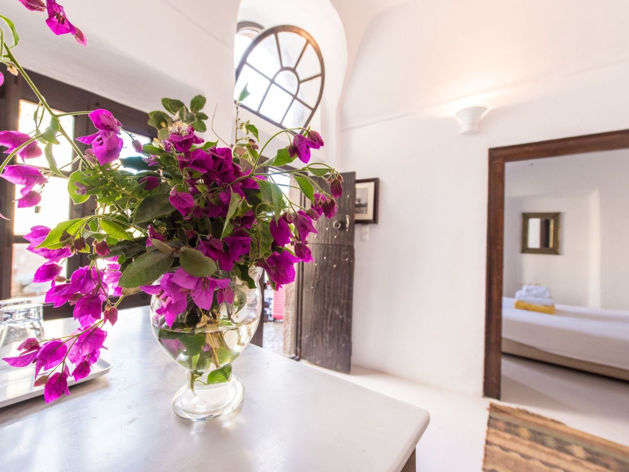 Villa "Mansion Kyani" mit Infinity-Pool-Image-tags.info