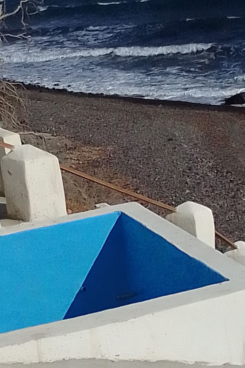 Charmantes Ferienhaus in Ia mit Privater Terrasse-Outside