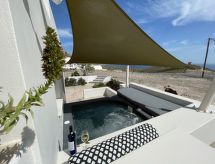 Villa Maria mit privatem Jacuzzi und Meerblick