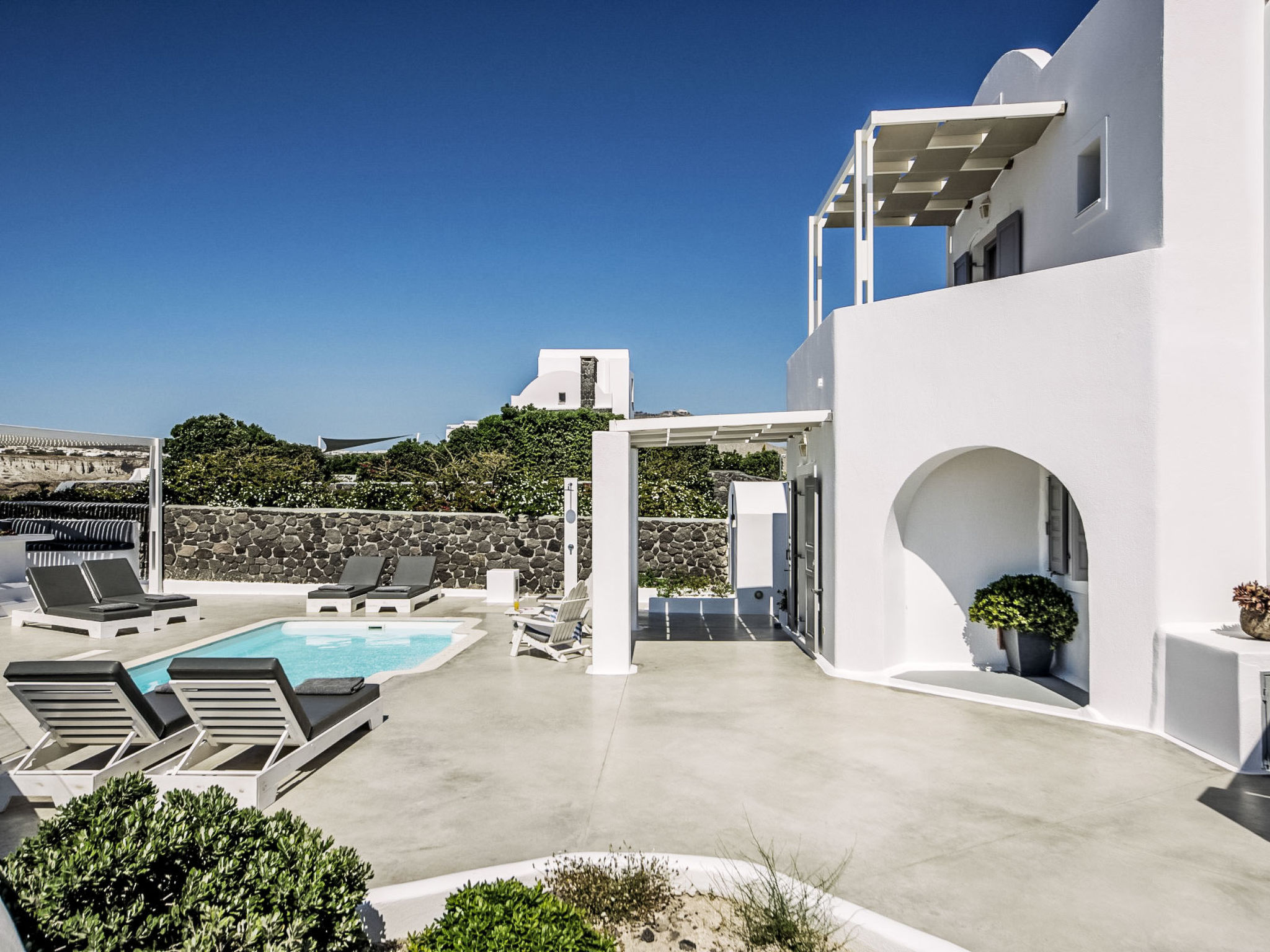 Hemera Ferienhaus Villa auf Santorin - Buiten