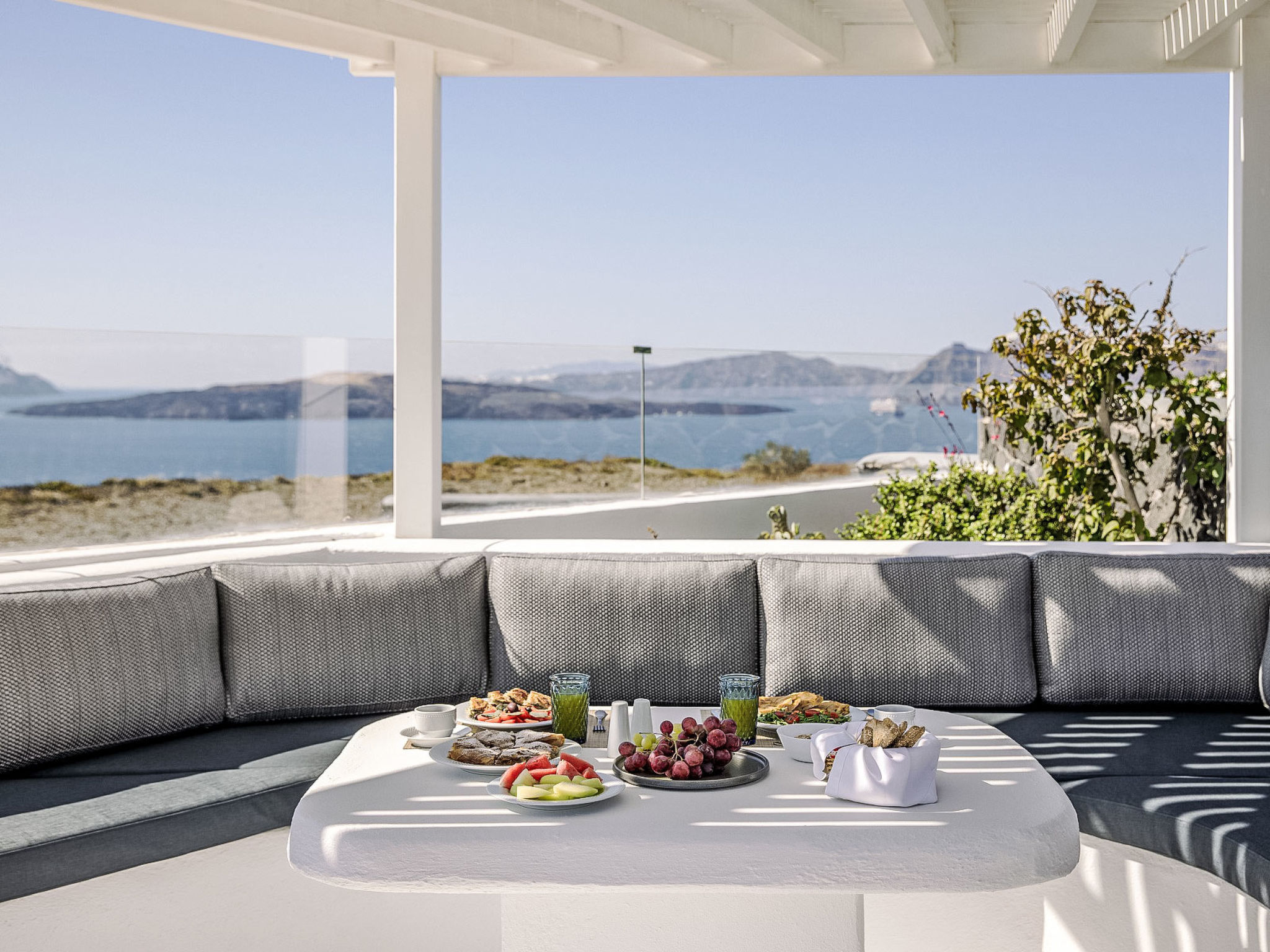 Hemera Ferienhaus Villa auf Santorin - Buiten