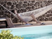 Villa met privézwembad aan zee in Akrotiri, Santorini - thumbnail 4