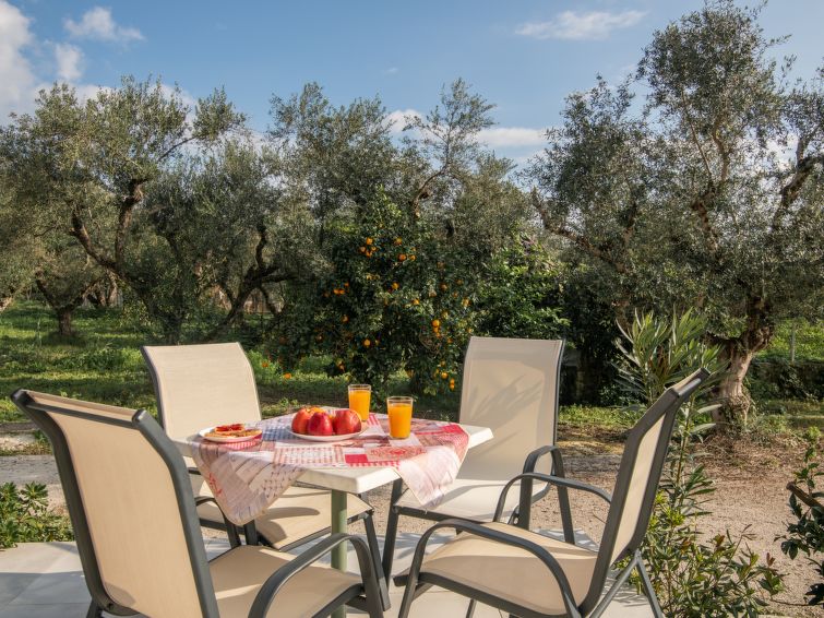 Thuis Apartment in Laganas