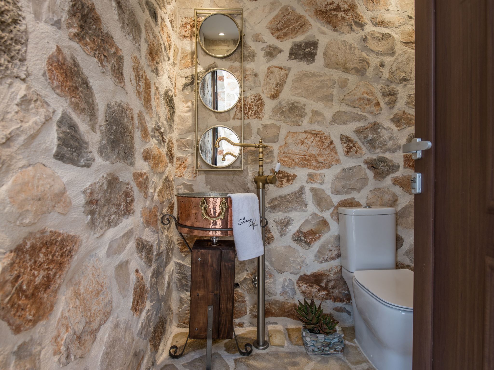 in Arkadii mit Außenpool