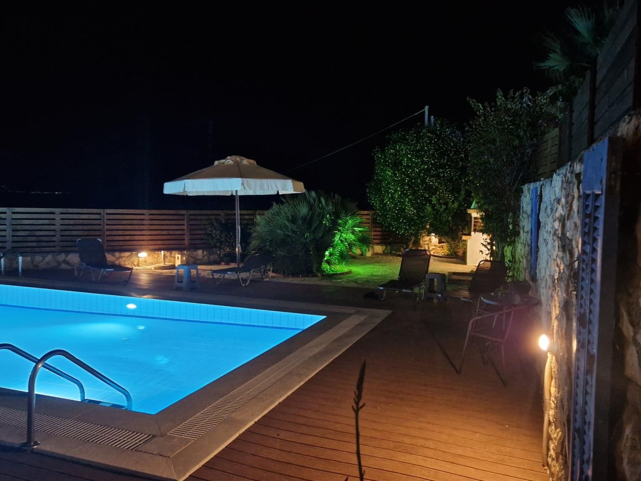 Traditionelle Villa mit privatem Pool-Binnen
