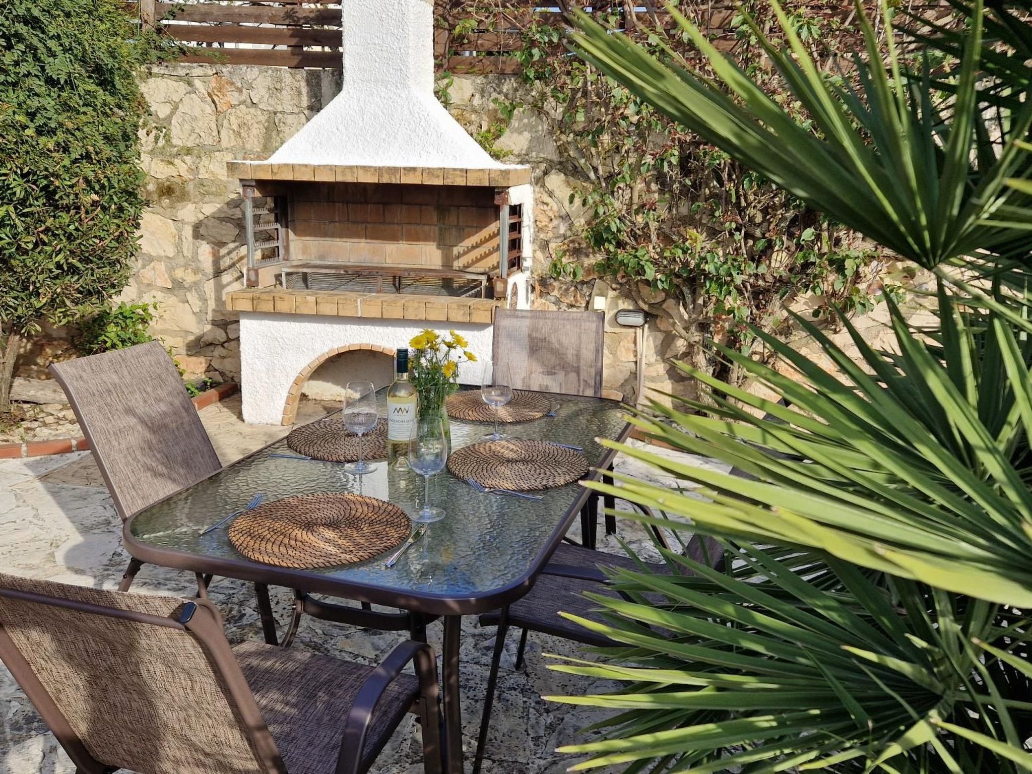 Traditionelle Villa mit privatem Pool-Binnen