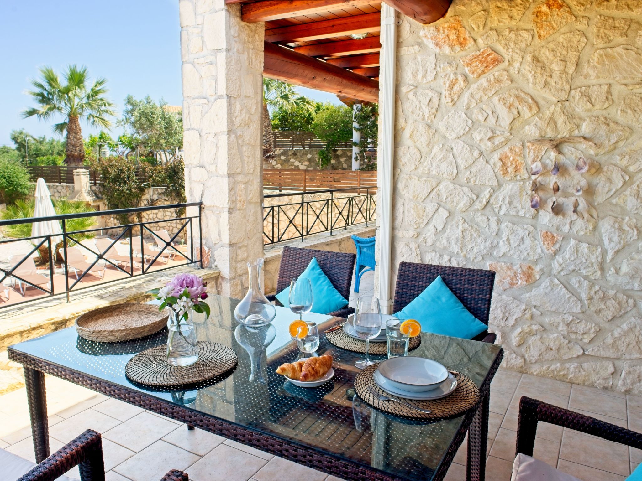 Traditionelle Villa mit privatem Pool-Binnen