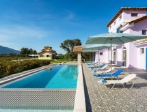 Villa Alexandra: Luxe vrijstaande villa met privézwembad voor 15 personen nabij Zakynthos-Stad - thumbnail 2