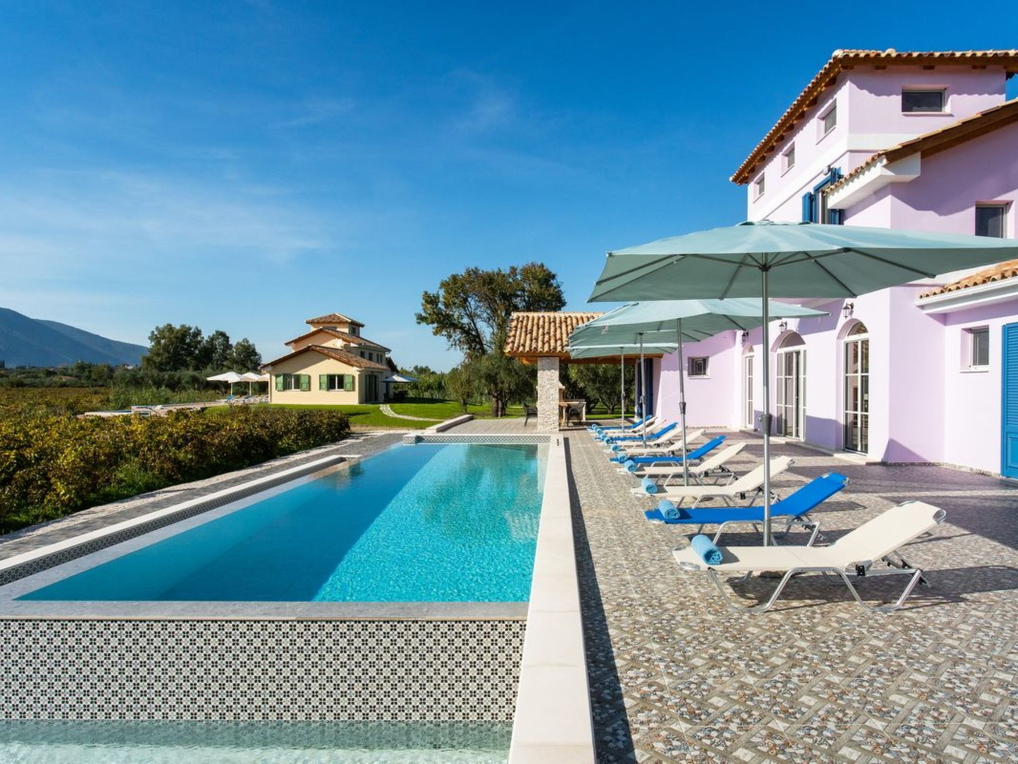 Aneli Luxury Villas, Villa Alexandra 7 Schlafzimmer