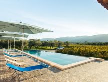 Villa Semeli: Luxe 7-slaapkamer villa met privézwembad nabij Zakynthos-stad - thumbnail 4