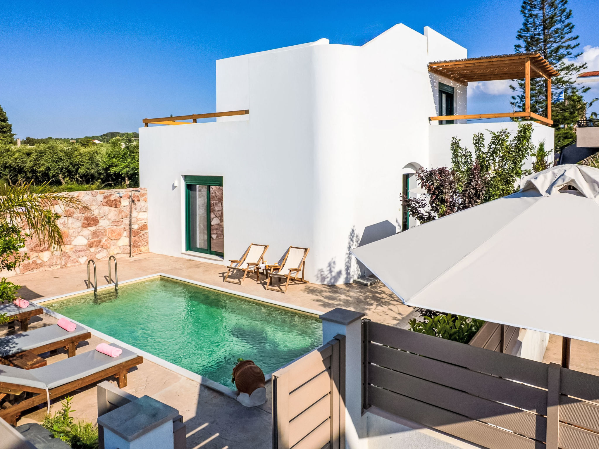 Gemini Villas- Harmony Villa - Outside