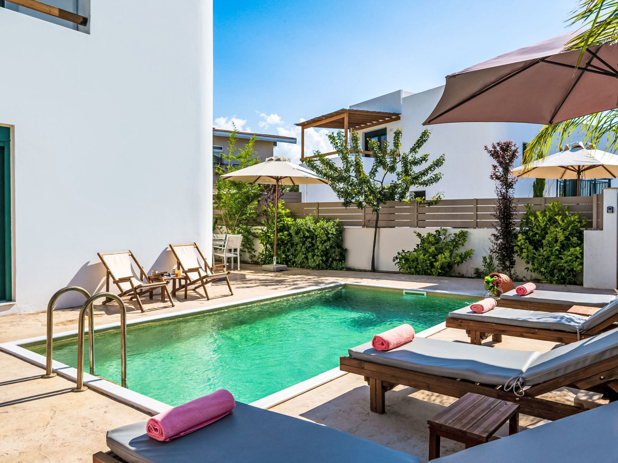 Gemini Villas- Harmony Villa - Outside