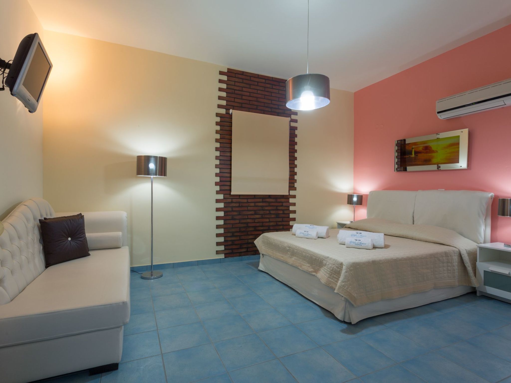 "Villa Amor" direkt am Strand-Inside