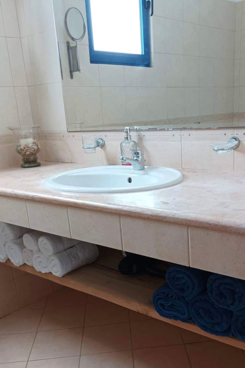 Villa Poseidon Blau-Dedans