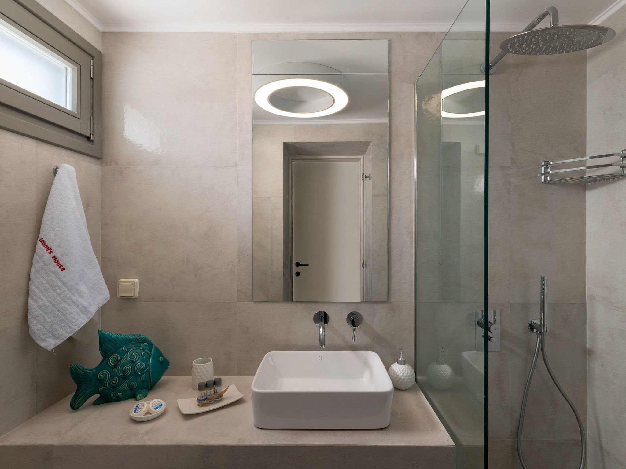 In Pefki mit privatem Pool-Image-tags.info