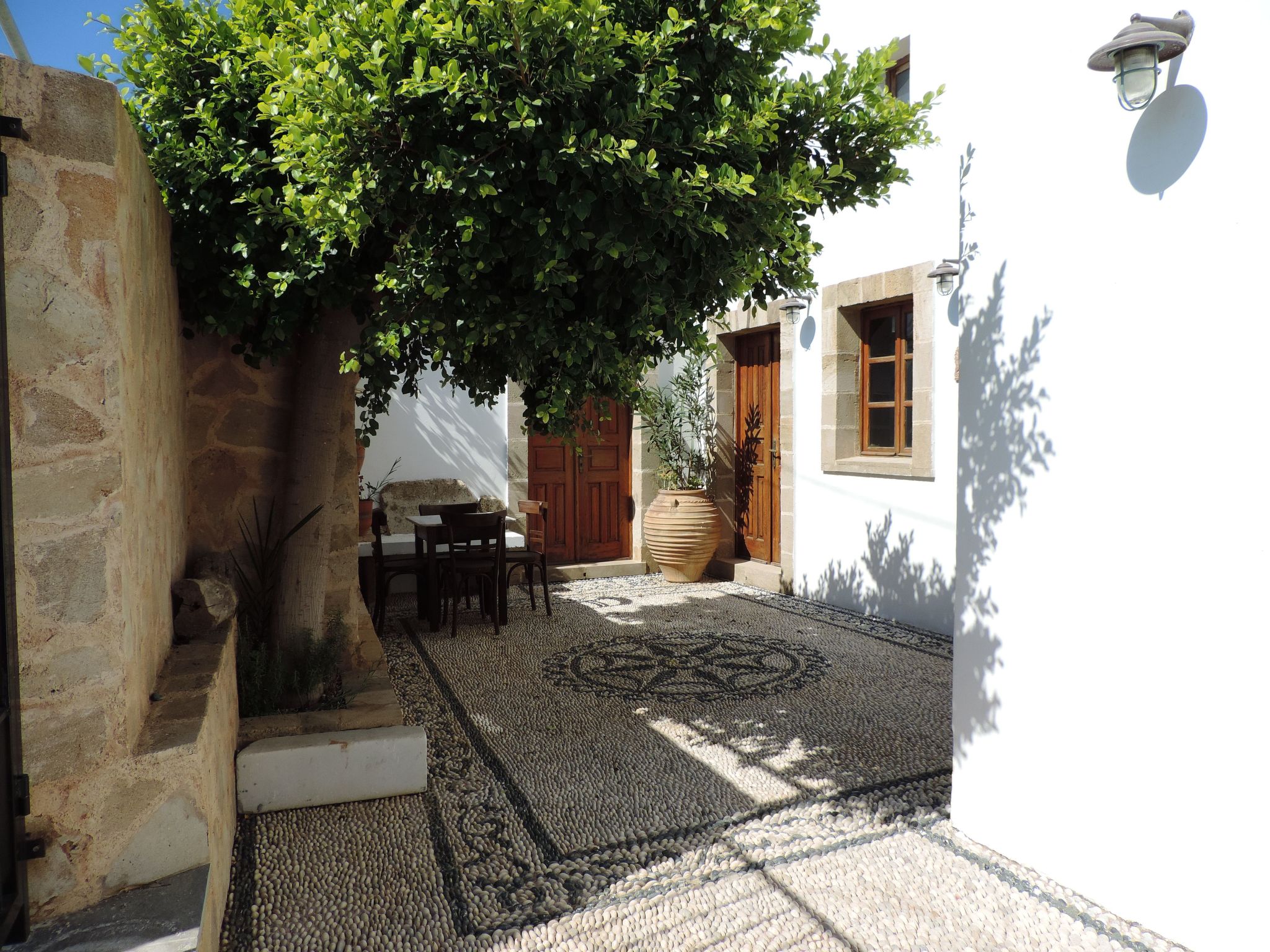 Private Villa mit herrlichem Blick auf das Meer und das Dorf-Outside