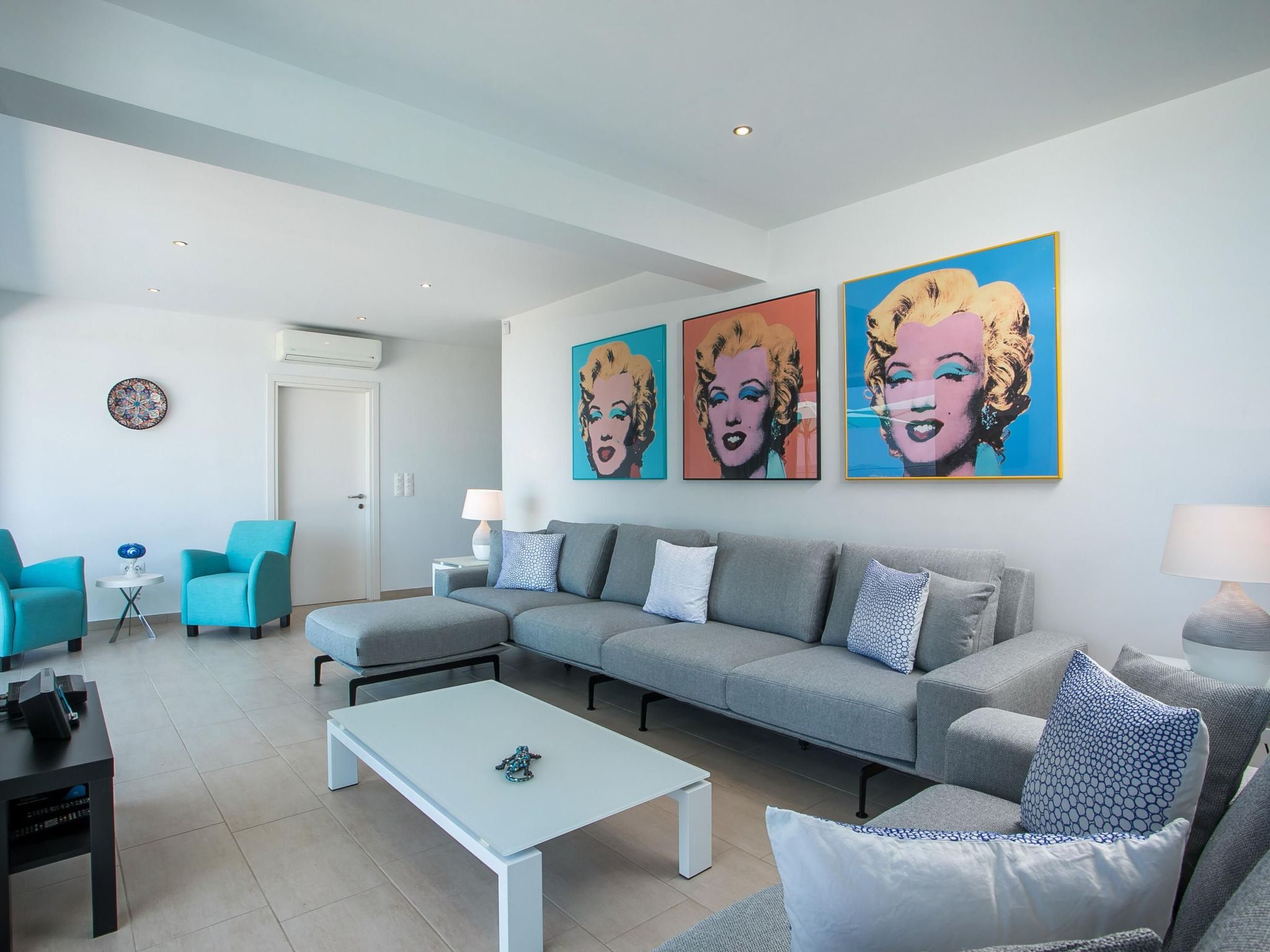 Villa Lily-Image-tags.info