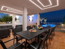 Vitzi Vista Villa