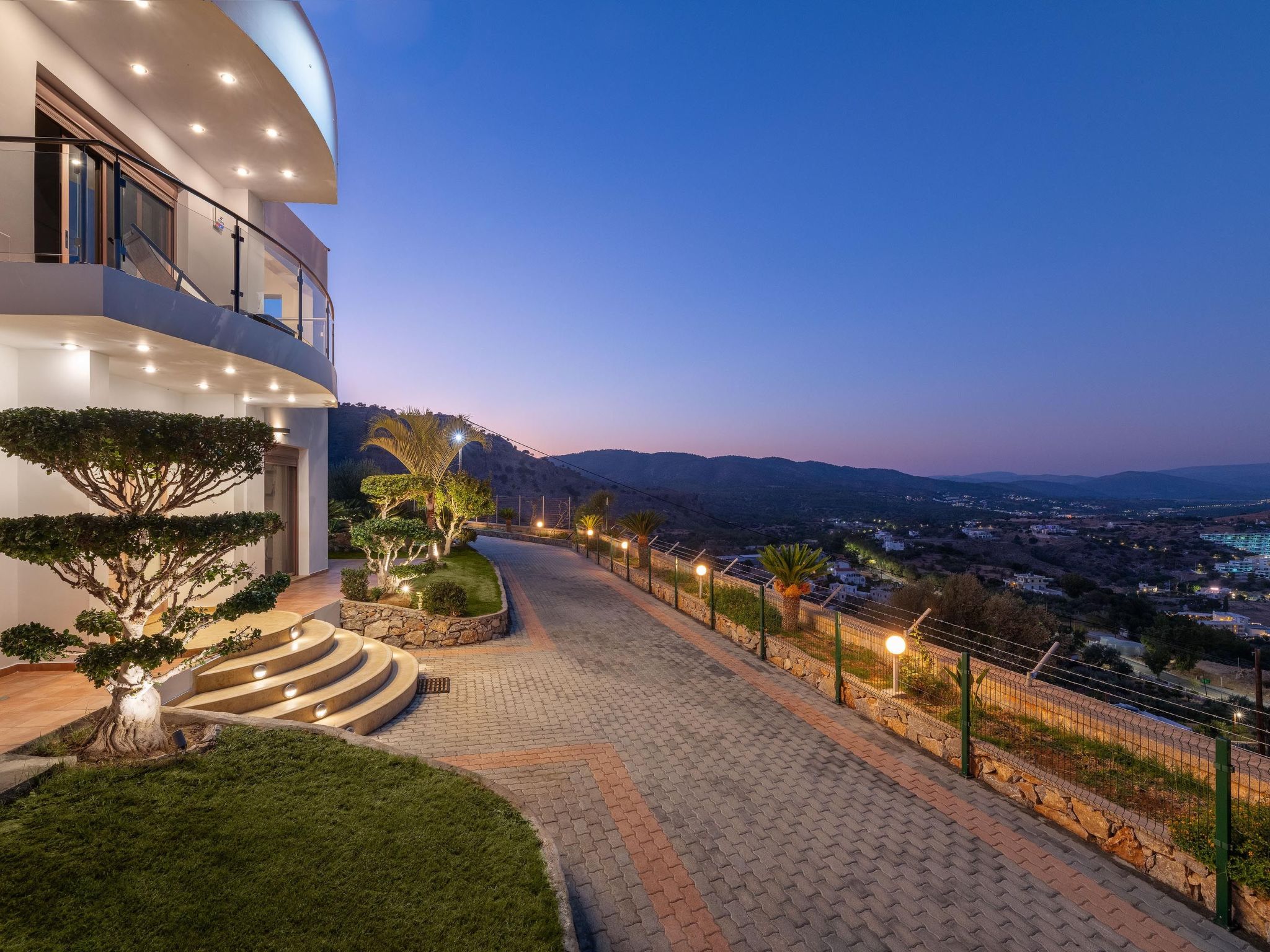 Vitzi Vista Villa-Image-tags.info