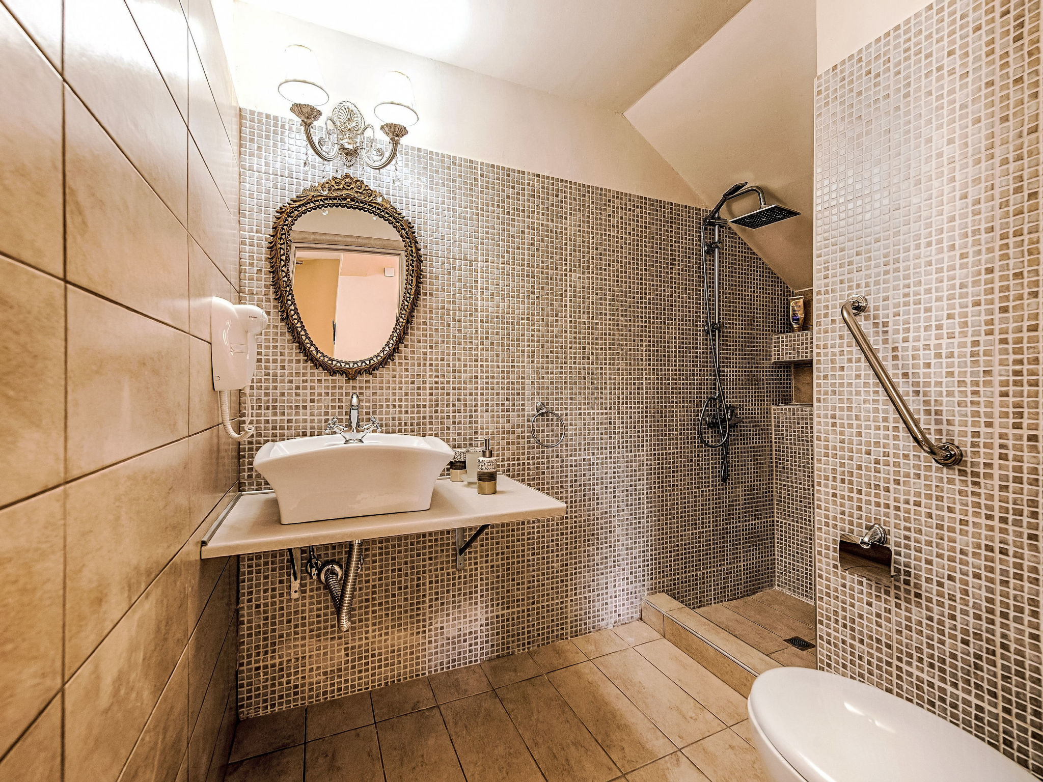 Retro Villas - Deluxe with Pool - Binnen
