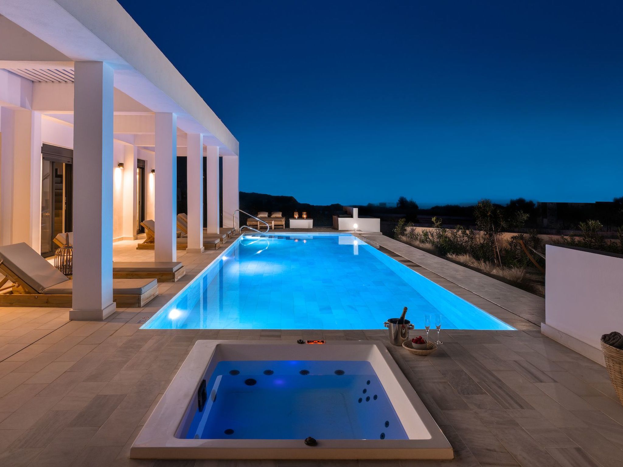 In Notia Rodos mit privatem Pool