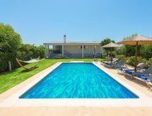 Villa Euphoria, Strand von Gennadi