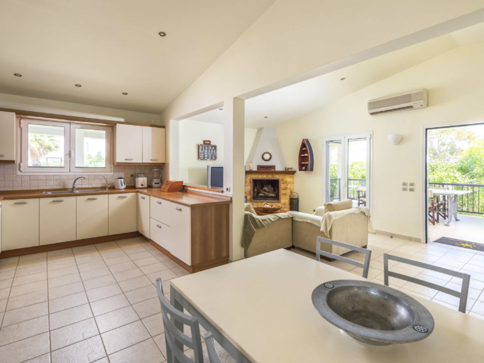 Villa Euphoria, Strand von Gennadi-Image-tags.info