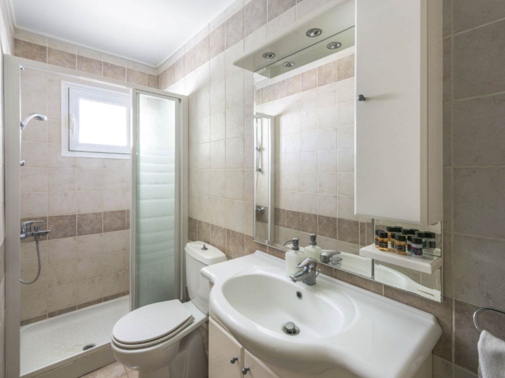 Villa Euphoria, Strand von Gennadi-Image-tags.info