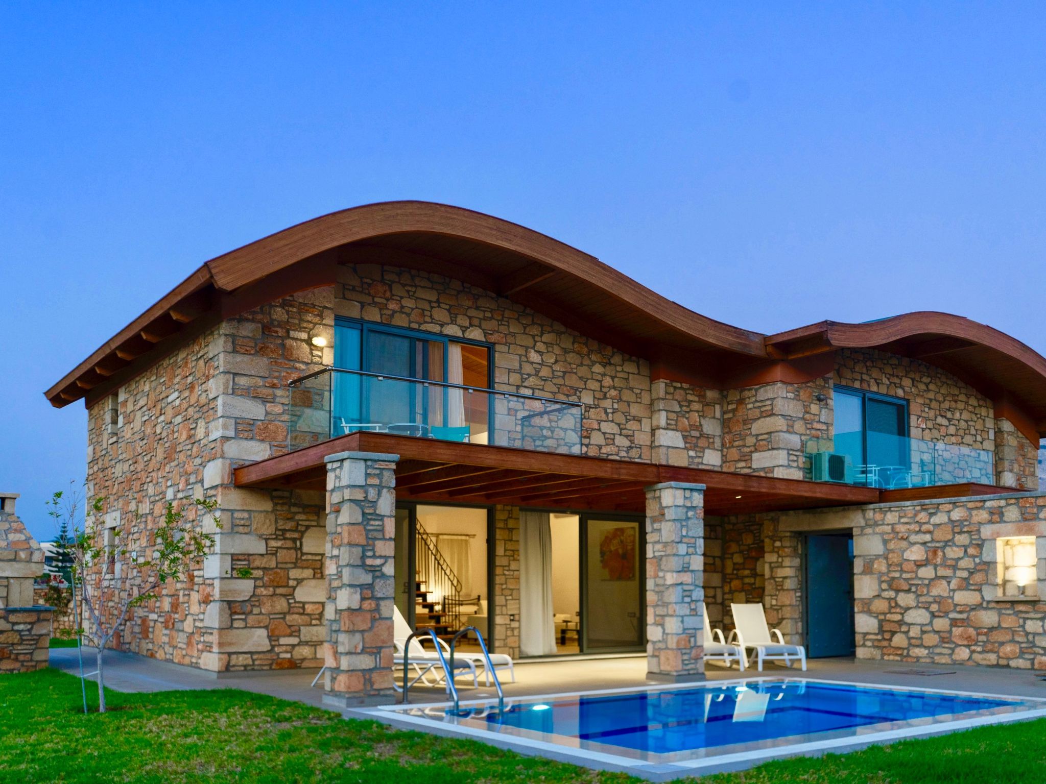 Mit Garten, Grill und Terrasse